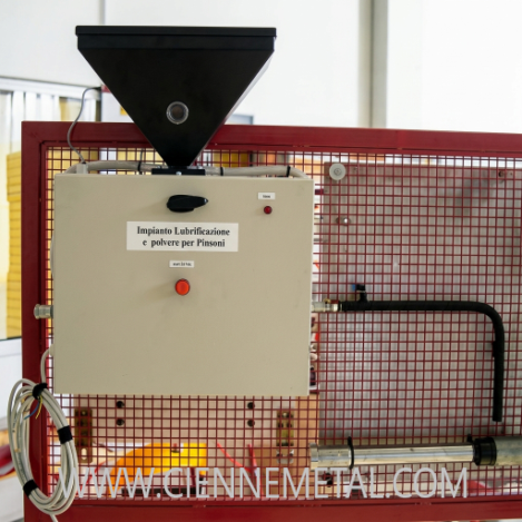 Lubrication plant for die casting piston powder